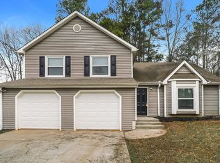 2106 Winsburg Dr, Kennesaw, GA 30144