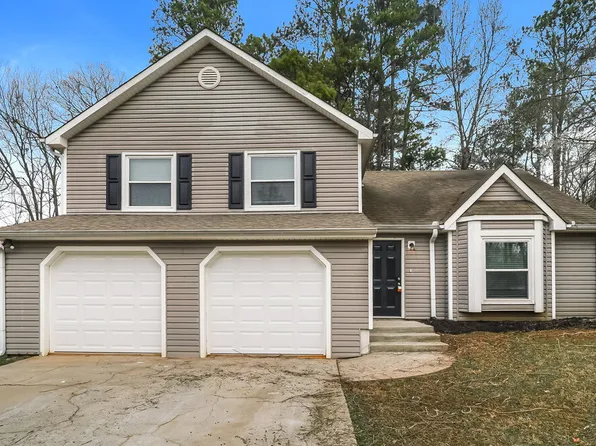 2106 Winsburg Dr, Kennesaw, GA 30144