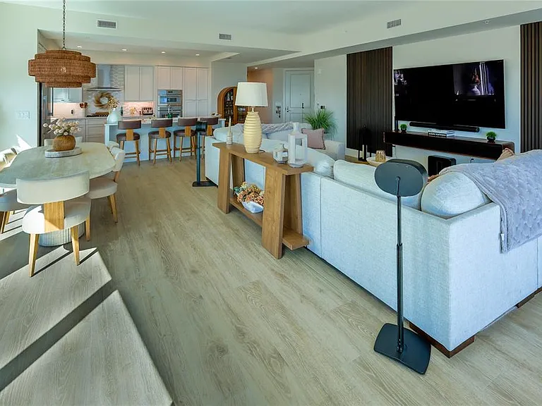 2910 W Barcelona St #604 — Photo 16