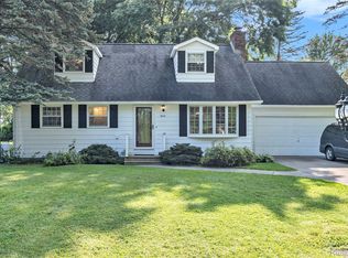 5324 Butterfield Dr, Flint, MI 48506