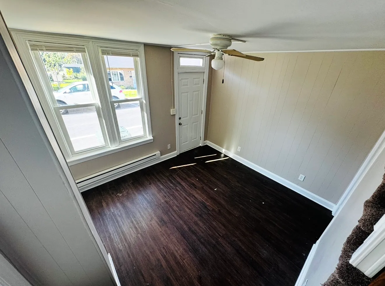 2 bed, $1,050 — Photo 3