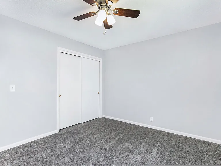 1820 Sutton Pl #3 — Photo 7