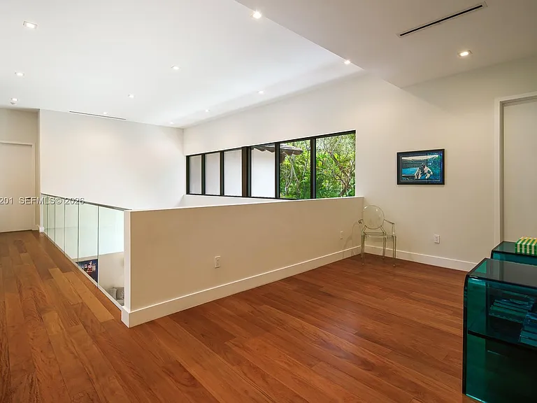 4760 SW 76th Ter — Photo 13