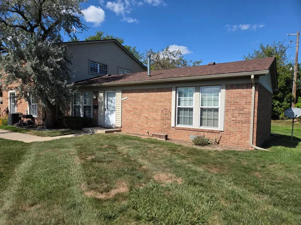28335 Greenbriar Way #106, Brownstown, MI 48183