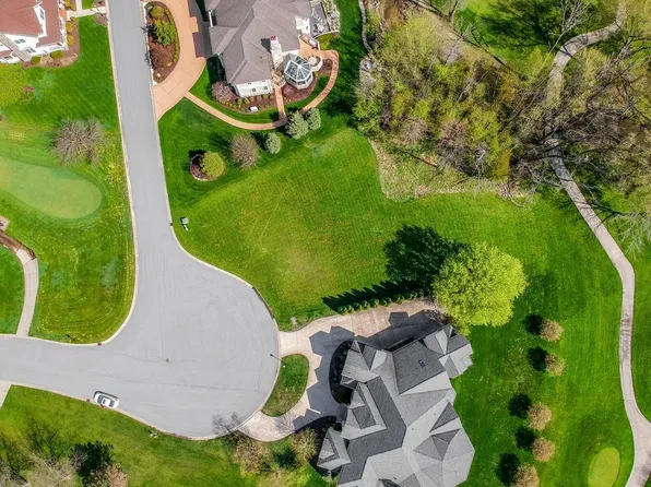 1441 Nelson Dr, Chesterton, IN 46304