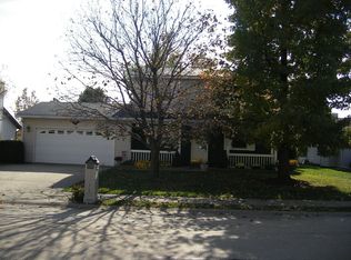 920 Chancellor Dr, Edwardsville, IL 62025