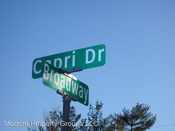 4th image of 1718 E Broadway #2961854