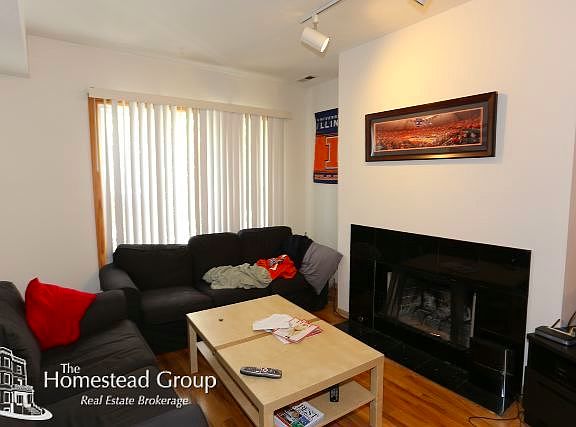 5th image of 1528 W Chestnut St #1FRONT