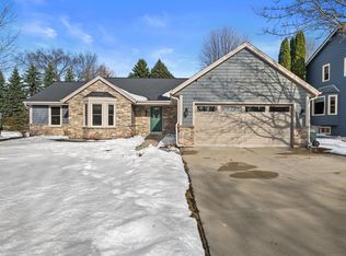213 Ryan COURT, West Bend, WI 53095