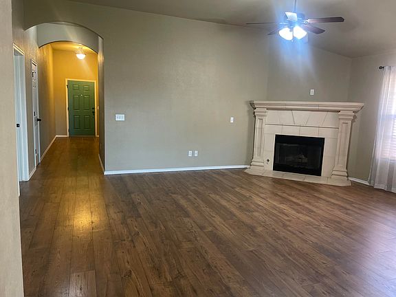 4th image of 1612 Caribou Ct
