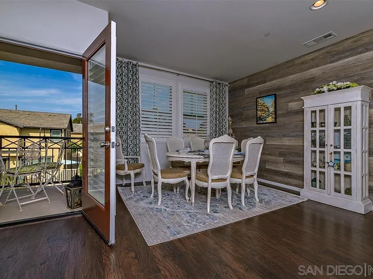 474 Prosperity Dr — Photo 6