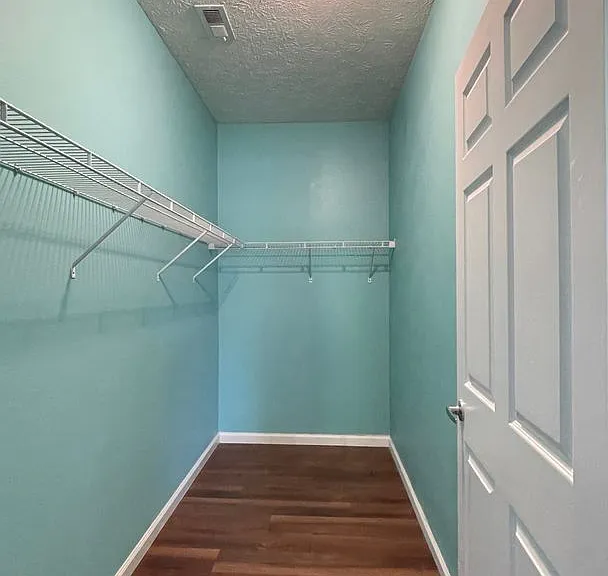 362 Chapelhill Dr — Photo 9