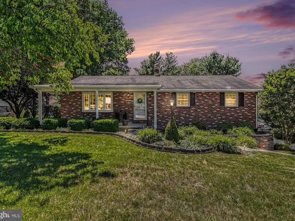 150 Maylyn Ave, Dallastown, PA 17313