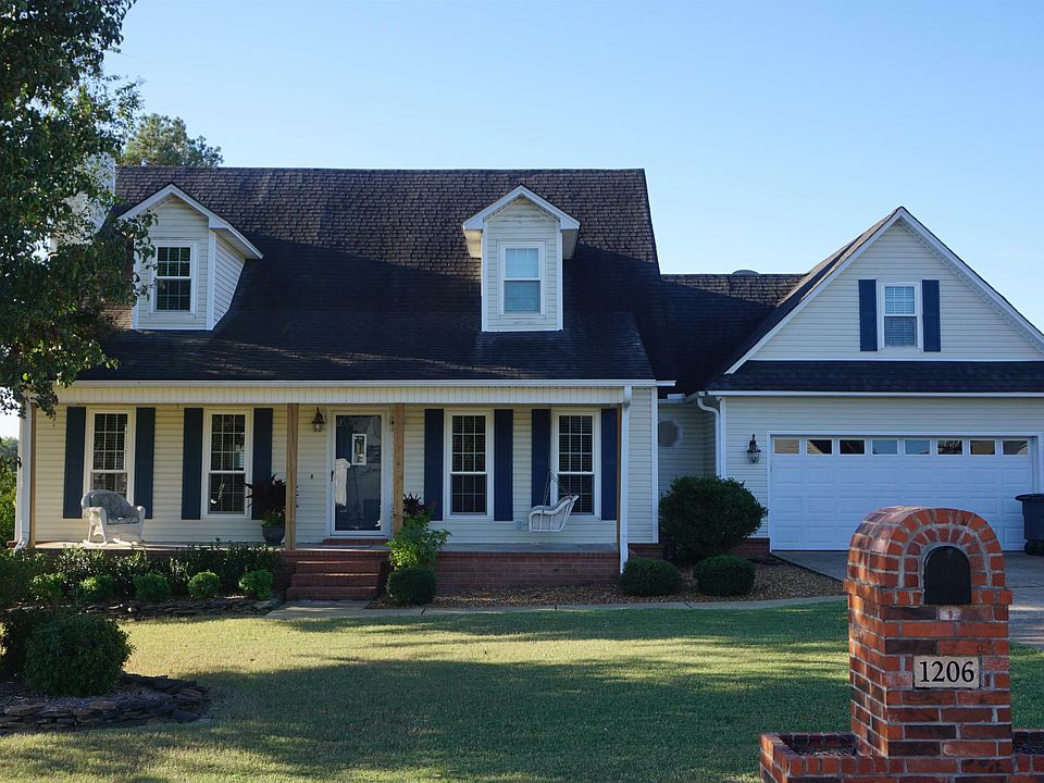 1st image of 1206 Rehoboth Dr