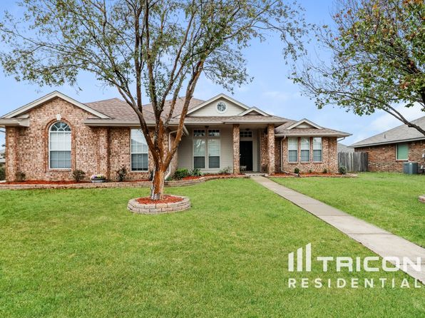 400 Harvest Hill Ln