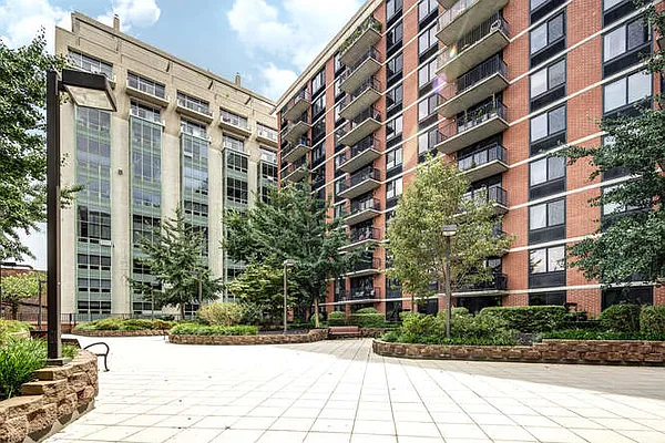 Sold by Century 21 Innovative Realty | media 6