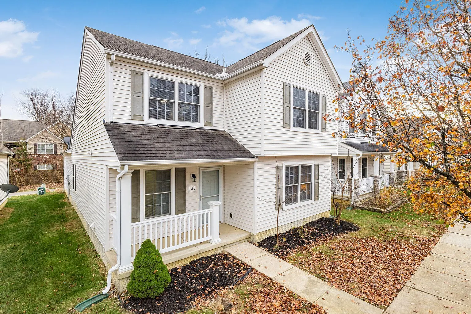 123 Arrowfeather Ln photo 1