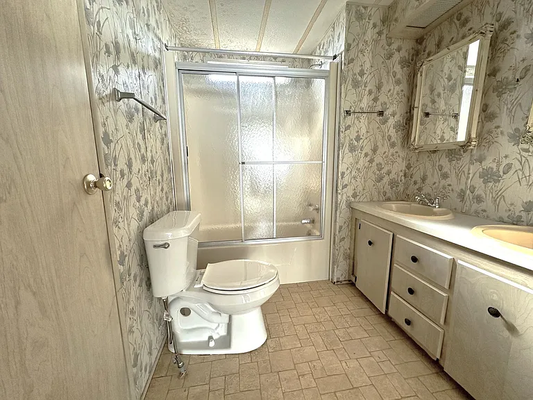280 Flame Ln — Photo 18