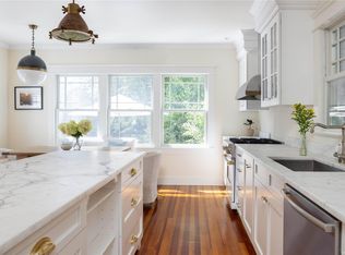 237 5th Ave, Greenport, NY 11944