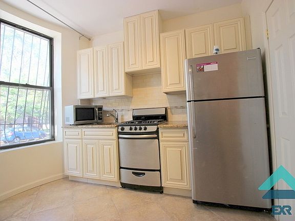 3rd image of 277 Classon Ave #213