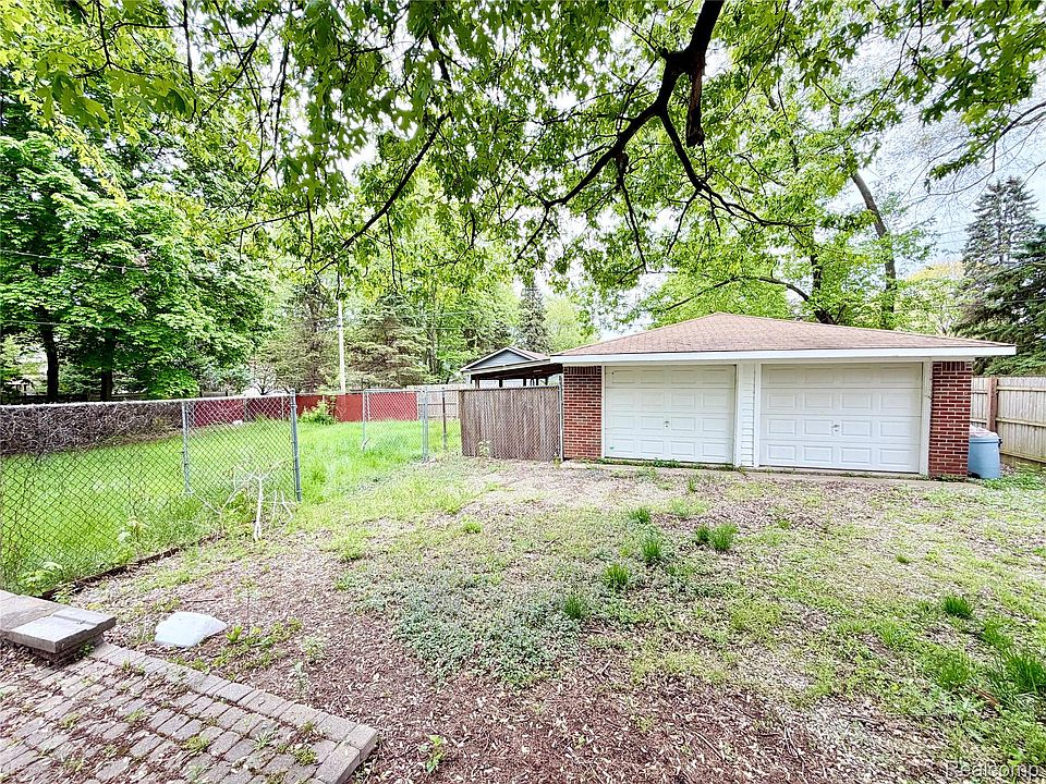 1331 W South Blvd, photo 29