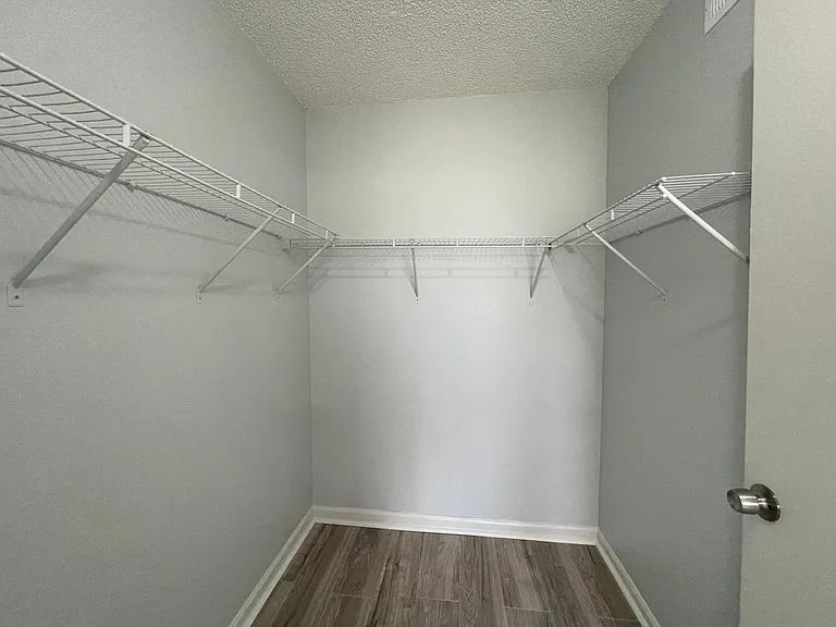 Bedroom Walk in Closet
