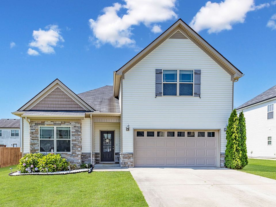 1st image of 1109 Carrington Pl