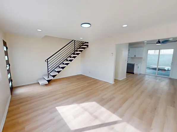 Beautiful 2 Bed | Split Level| Feels Like Home, 1050 S Bonnie Beach Pl #1/2, Los Angeles, CA 90023