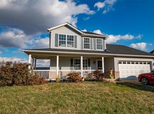 612 Saint John Dr, Shiloh, IL