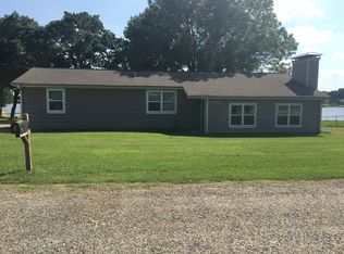 2102 Beavers Point, Bonham, TX 75418