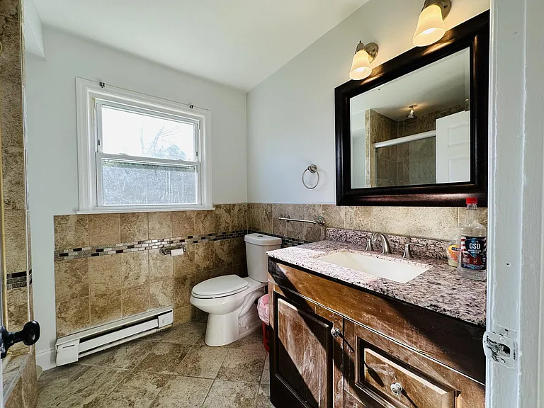79 Hawkins Ave — Photo 14