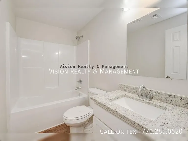 102 Sewell Rd #7 — Photo 12