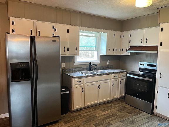 4th image of 95 Jarmon Cv