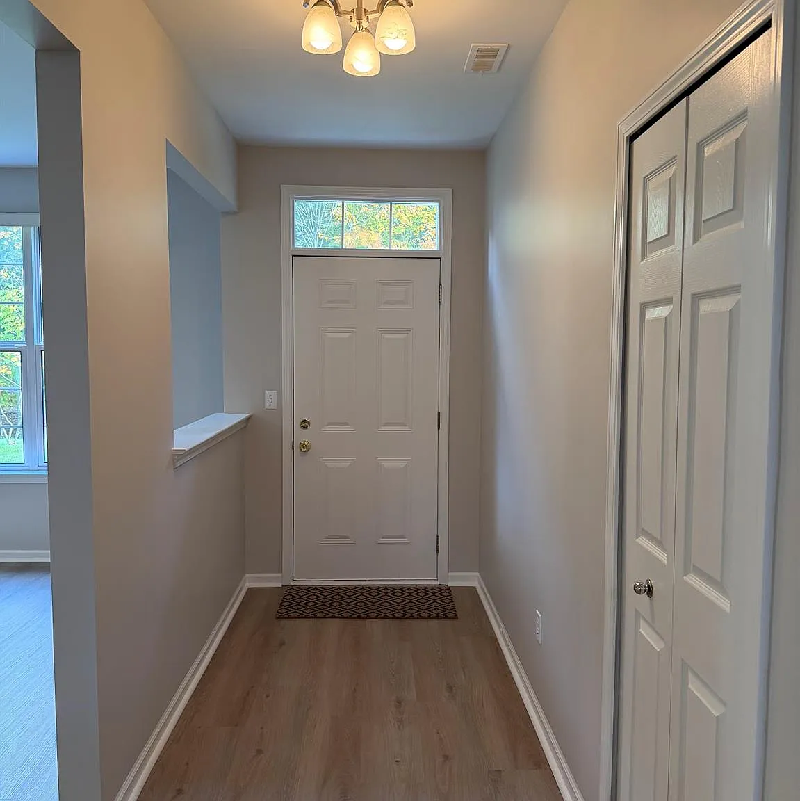 2 bed, 2.0 bath, 1490 sqft, $2,000 — Photo 2