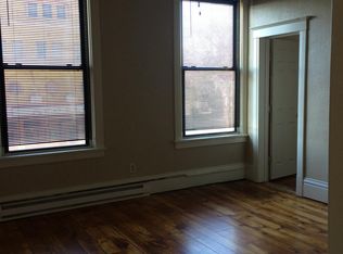 103 1/2 N State St #2, Belvidere, IL 61008