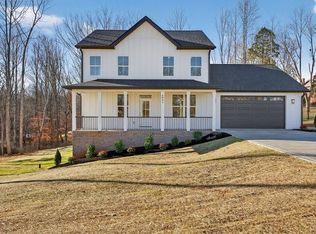 4041 Old Sparta Rd, Cookeville, TN 38506
