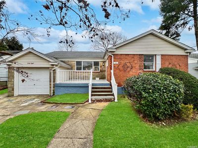 48 Wellsboro Road, Valley Stream, NY, 11580