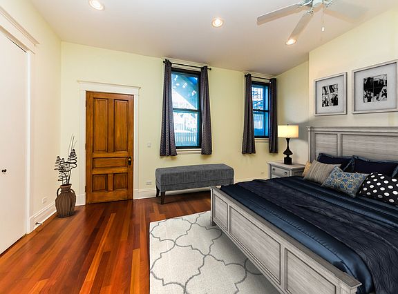 4th image of 1020 W Roscoe St #1E