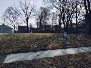 809 Foote St, Jackson, MI 49202