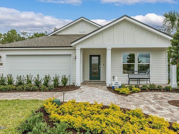 3rd image of 157 GREENWOOD Drive