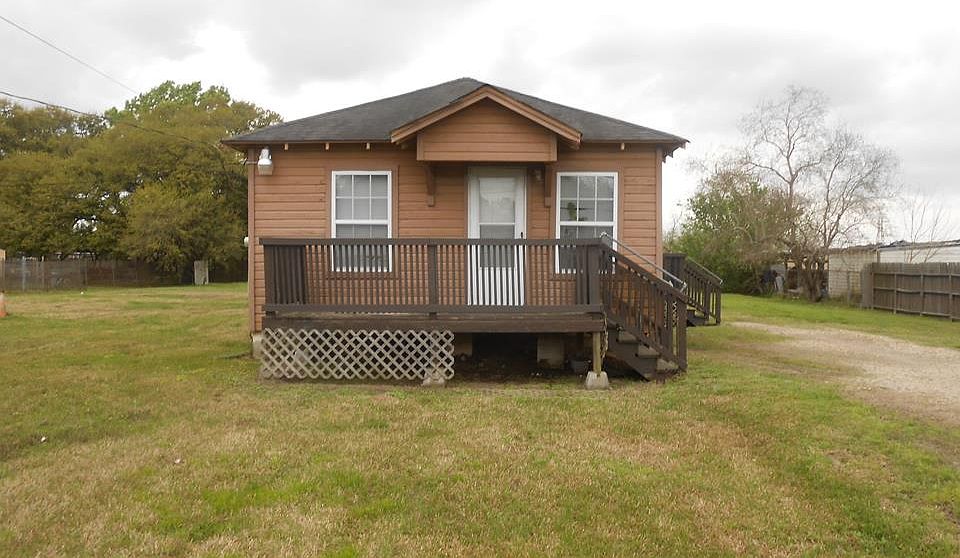 1st image of 13810 Regg Dr