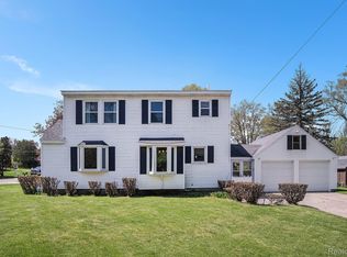 1223 Ridgeway St NE, Grand Rapids, MI 49505