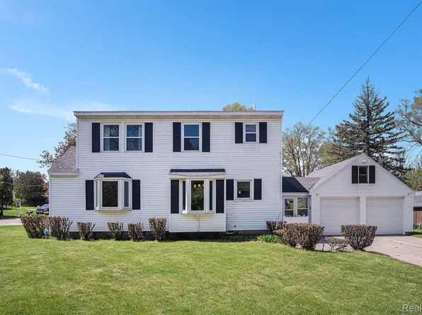 1223 Ridgeway St NE, Grand Rapids, MI 49505