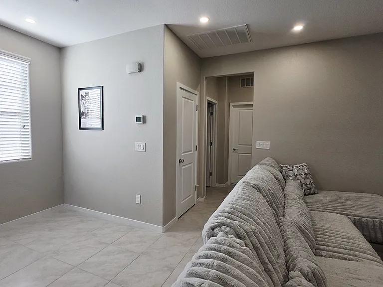5744 Crenellated St — Photo 7