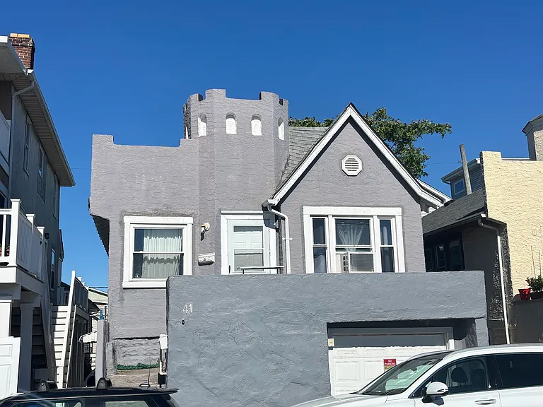 41 Indiana Ave #2 — Photo 1