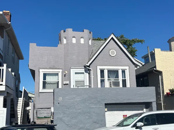 41 Indiana Ave Floor 2, Long Beach, NY 11561