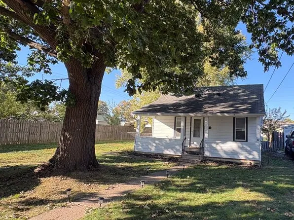 1207 E Rouse Ave, Peoria Heights, IL 61616