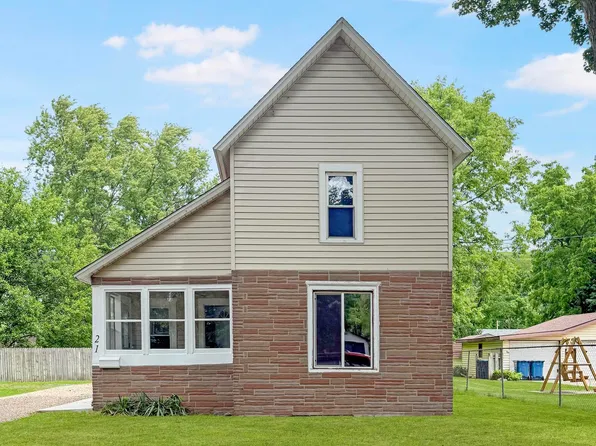 21 Willard Ave E, Battle Creek, MI 49037