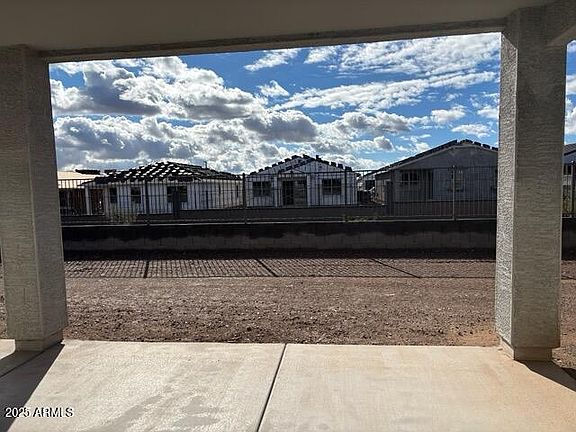 4th image of 15901 W EL CORTEZ Place
