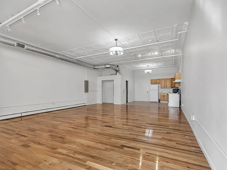 83 Main St #5 — Photo 12